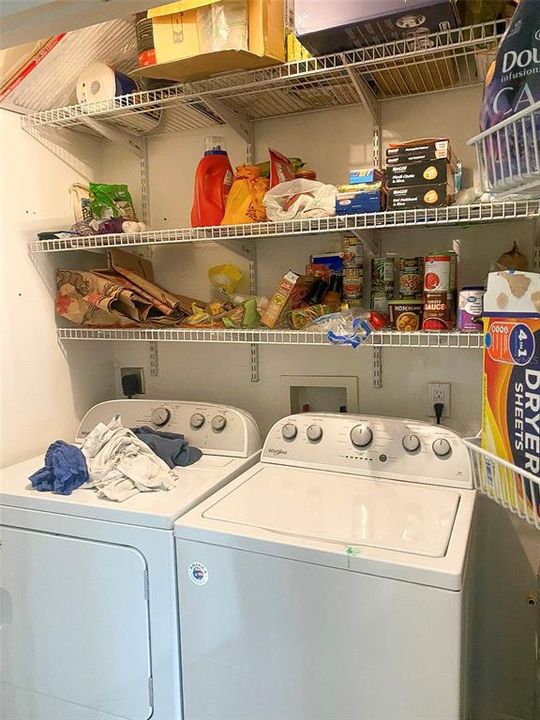 En Renta: $500 (1 camas, 1 baños, 1177 Pies cuadrados)
