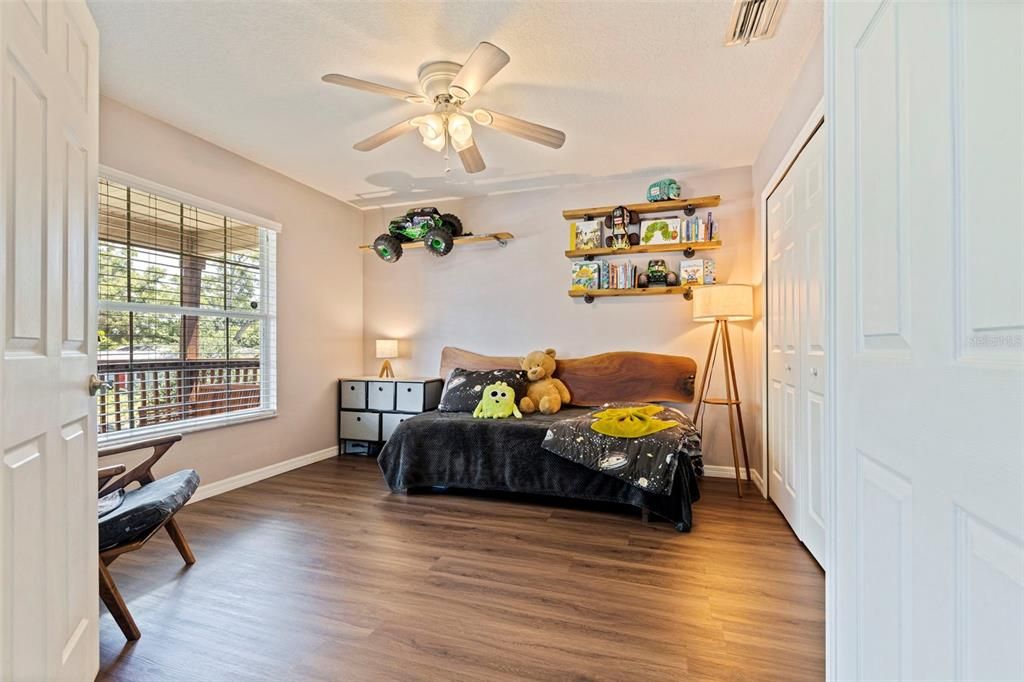 En Venta: $750,000 (4 camas, 3 baños, 1680 Pies cuadrados)