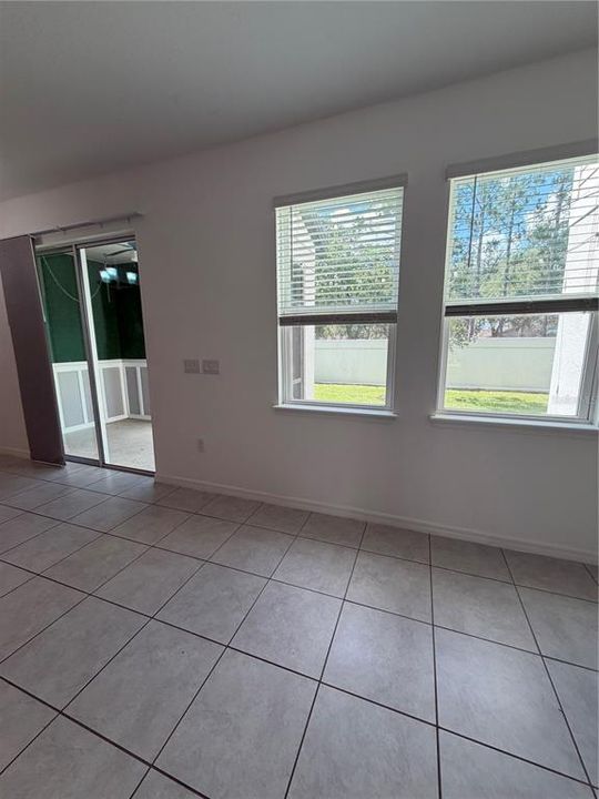 В аренду: $2,550 (3 спален, 2 ванн, 1803 Квадратных фут)