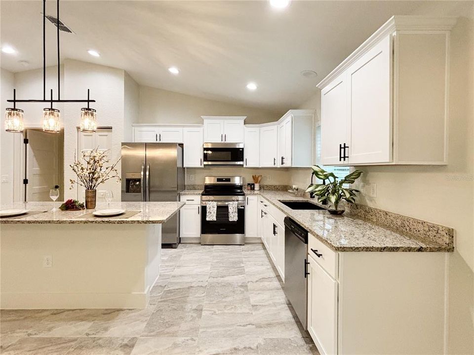 En Venta: $299,900 (3 camas, 2 baños, 1430 Pies cuadrados)