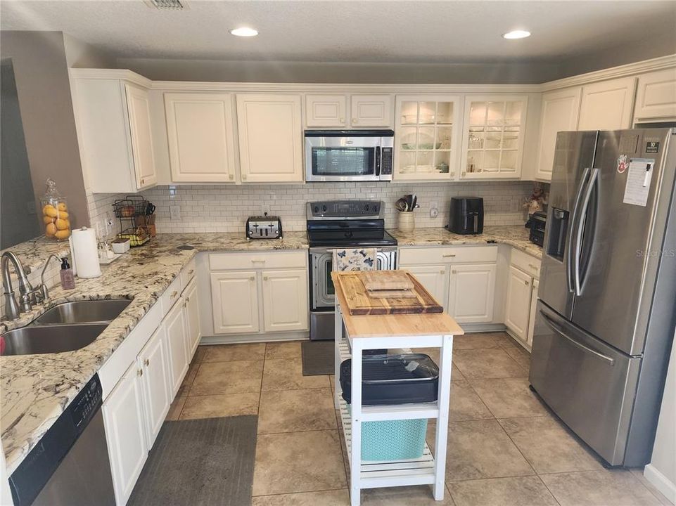 En Venta: $399,000 (3 camas, 2 baños, 1810 Pies cuadrados)