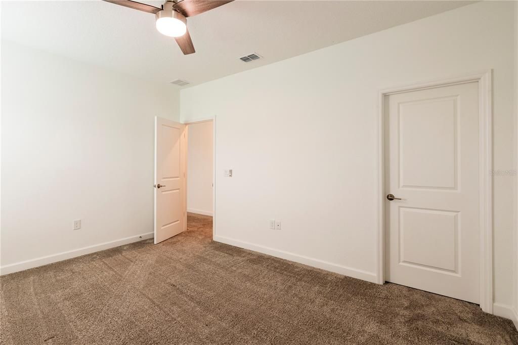 En Renta: $3,295 (5 camas, 3 baños, 3296 Pies cuadrados)