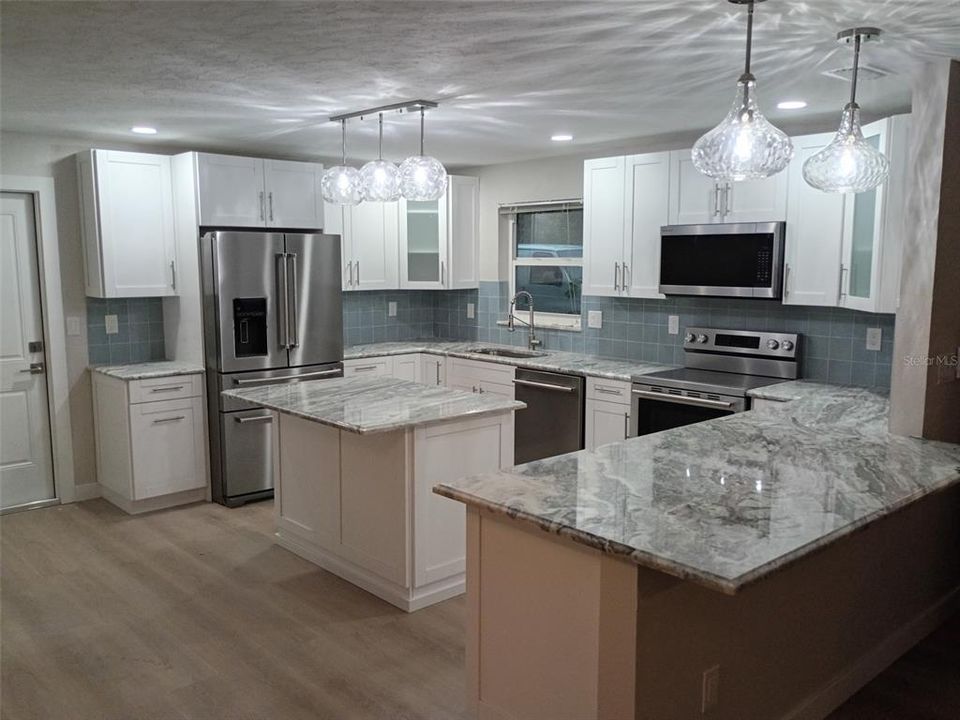 For Sale: $799,900 (4 beds, 3 baths, 2016 Square Feet)