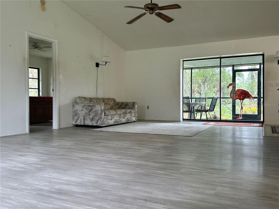 En Venta: $297,018 (2 camas, 2 baños, 1290 Pies cuadrados)