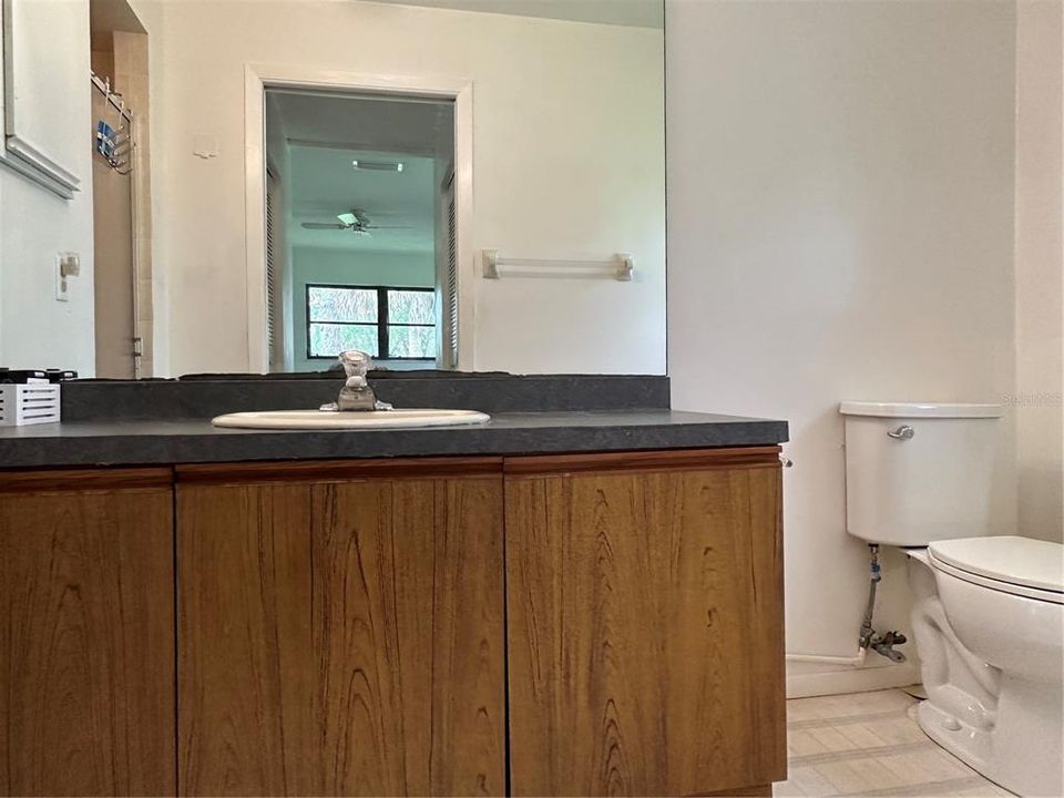 En Venta: $297,018 (2 camas, 2 baños, 1290 Pies cuadrados)