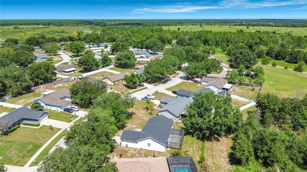 En Venta: $359,000 (4 camas, 2 baños, 1481 Pies cuadrados)