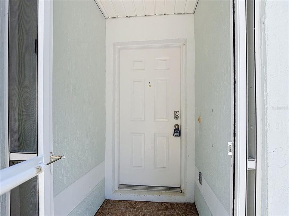 En Venta: $359,000 (4 camas, 2 baños, 1481 Pies cuadrados)