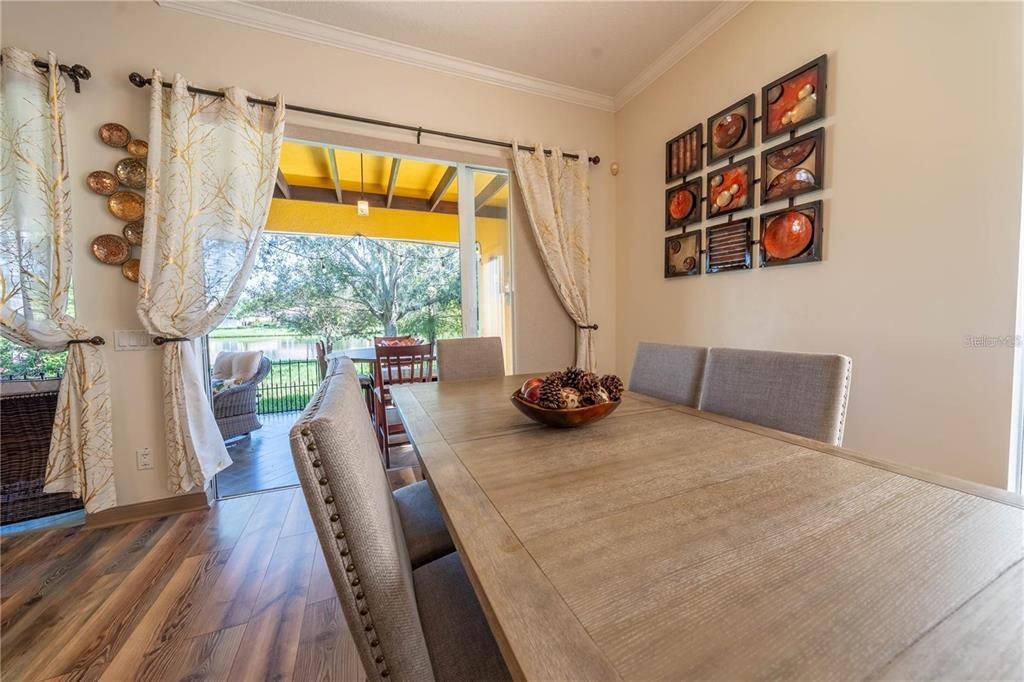 На продажу: $665,000 (3 спален, 2 ванн, 2005 Квадратных фут)