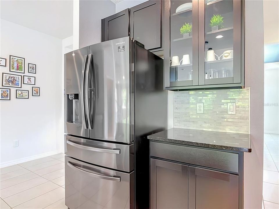 For Sale: $615,000 (5 beds, 4 baths, 3689 Square Feet)