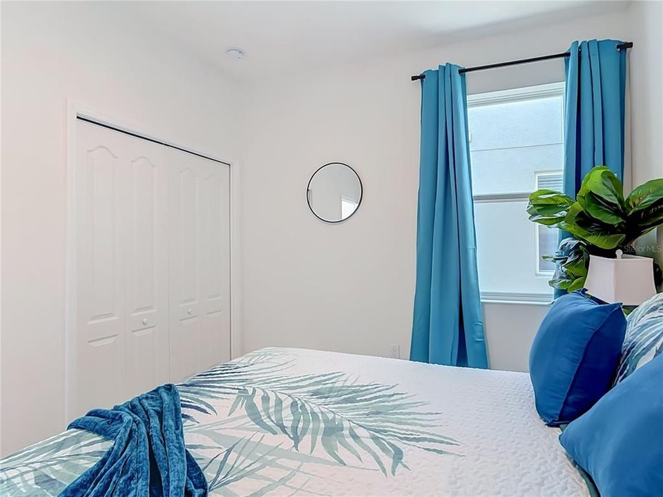 For Sale: $615,000 (5 beds, 4 baths, 3689 Square Feet)