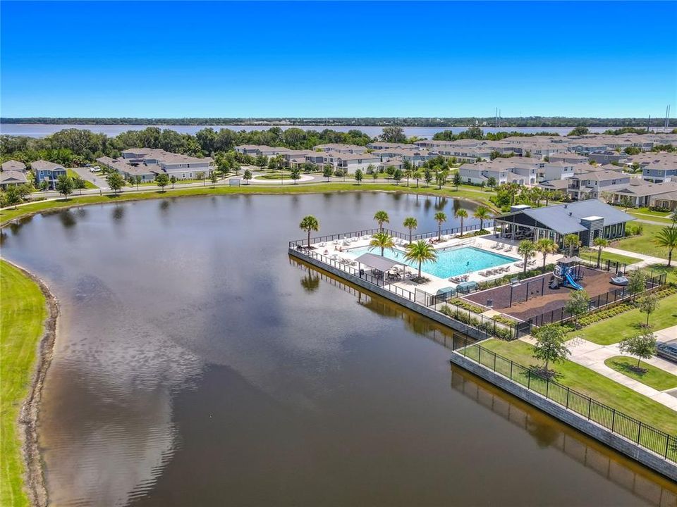 For Sale: $615,000 (5 beds, 4 baths, 3689 Square Feet)