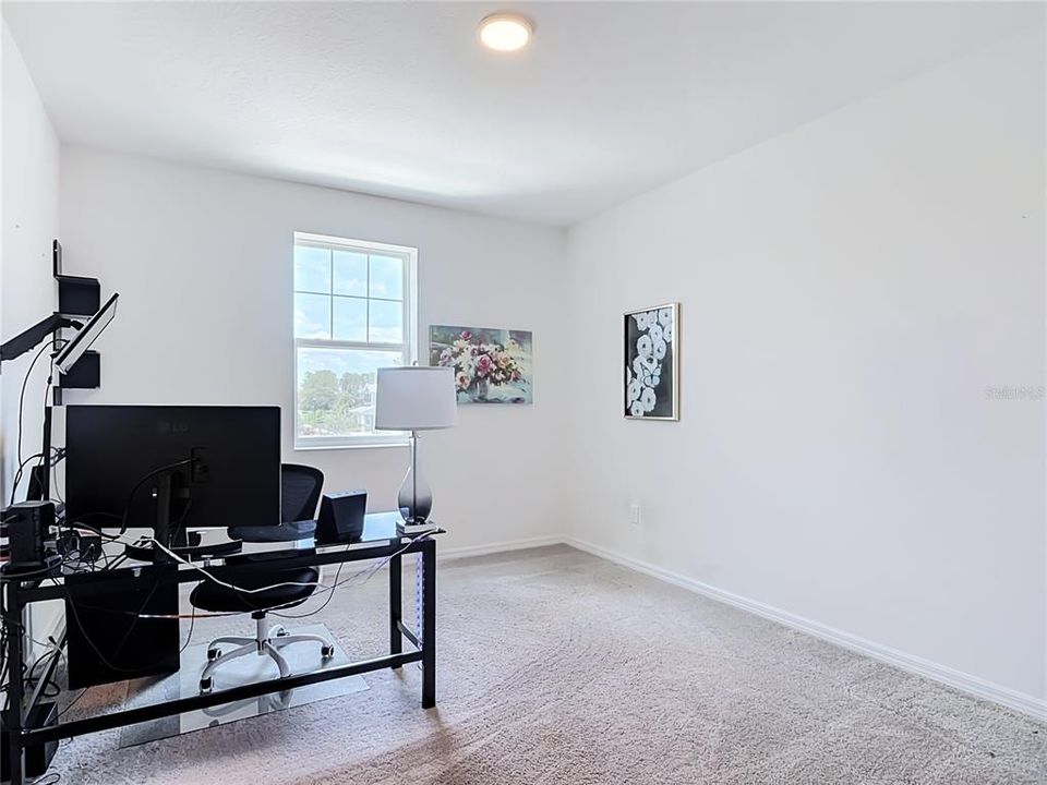For Sale: $615,000 (5 beds, 4 baths, 3689 Square Feet)