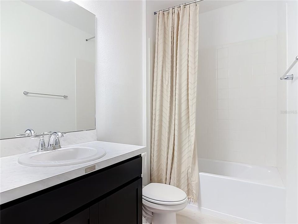 For Sale: $615,000 (5 beds, 4 baths, 3689 Square Feet)