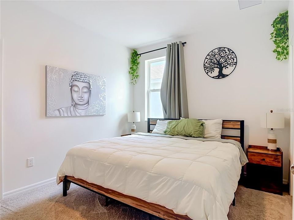 For Sale: $615,000 (5 beds, 4 baths, 3689 Square Feet)