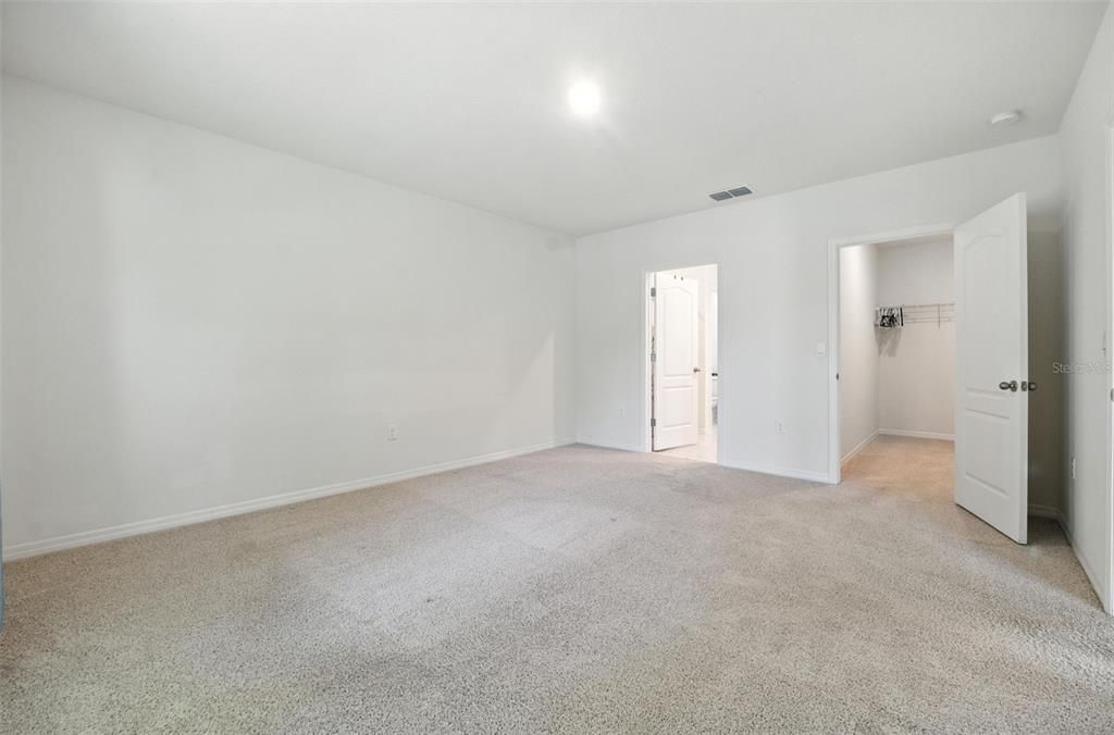 В аренду: $2,300 (3 спален, 2 ванн, 1666 Квадратных фут)