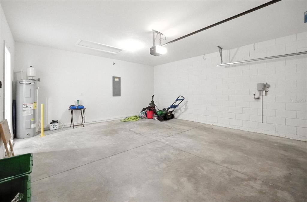 В аренду: $2,300 (3 спален, 2 ванн, 1666 Квадратных фут)