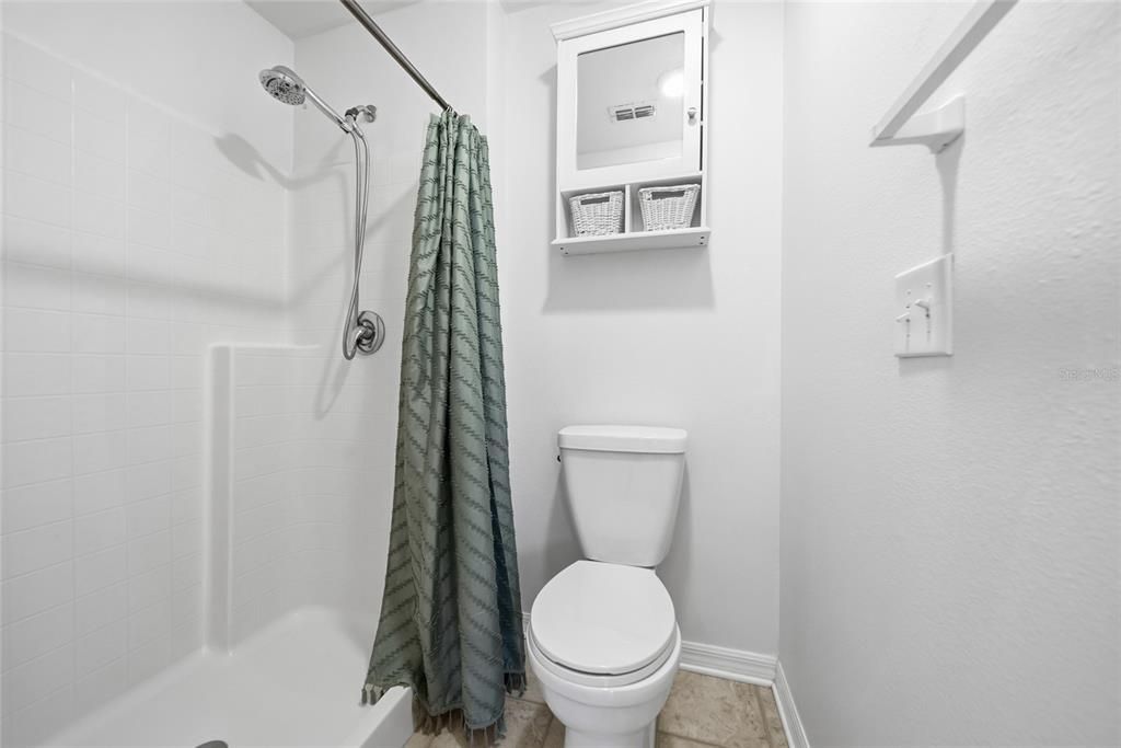 В аренду: $2,450 (3 спален, 2 ванн, 1292 Квадратных фут)