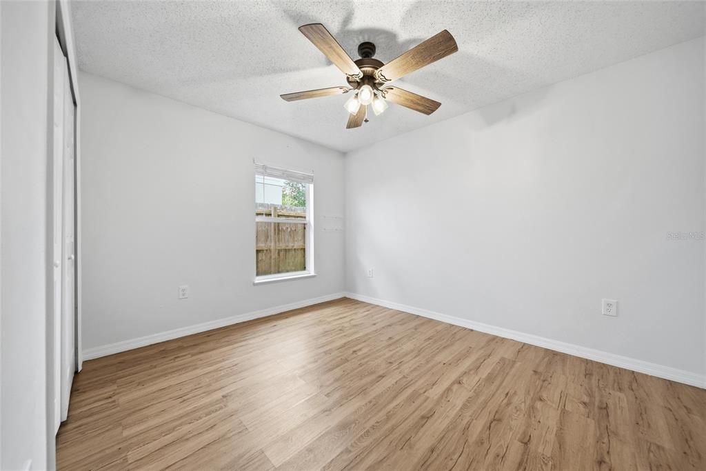 В аренду: $2,450 (3 спален, 2 ванн, 1292 Квадратных фут)