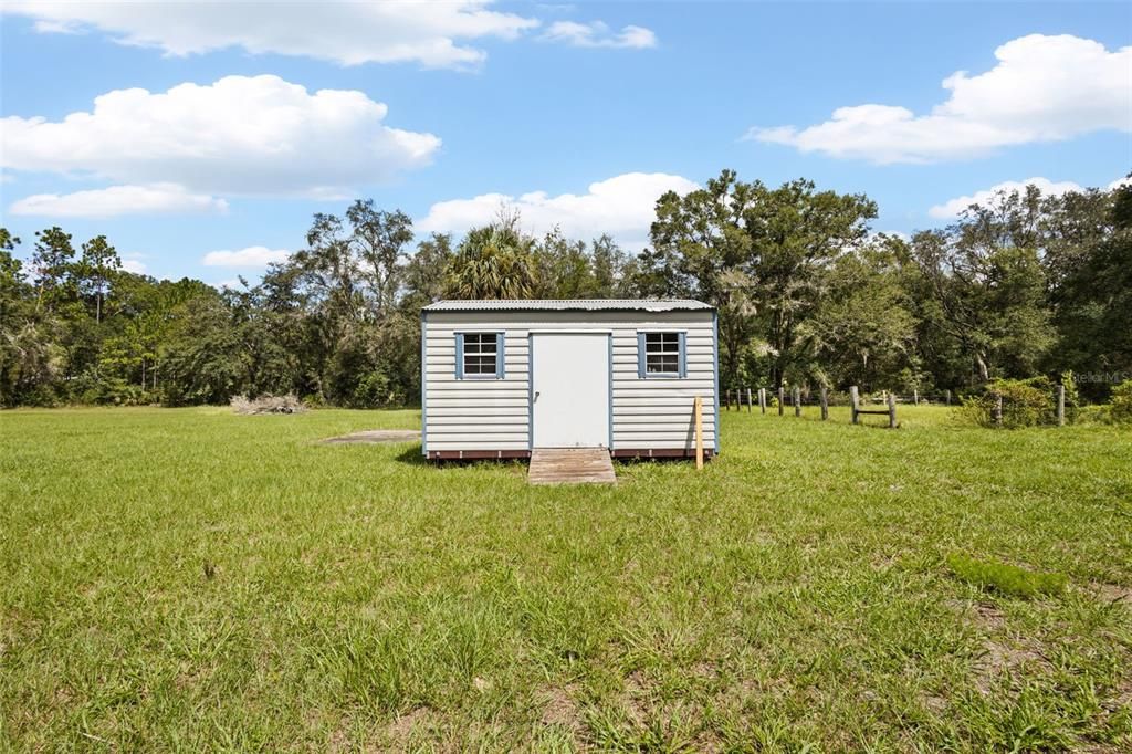 En Venta: $579,000 (4 camas, 2 baños, 2749 Pies cuadrados)