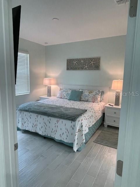 В аренду: $2,600 (2 спален, 2 ванн, 1308 Квадратных фут)