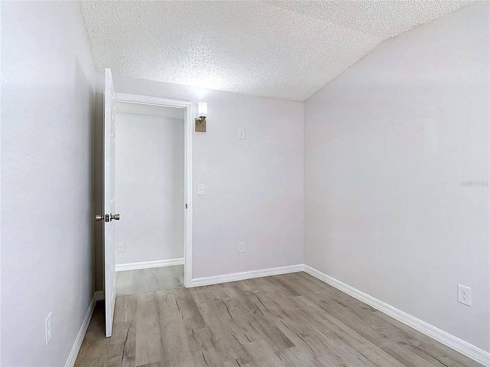 En Venta: $239,000 (3 camas, 2 baños, 1140 Pies cuadrados)
