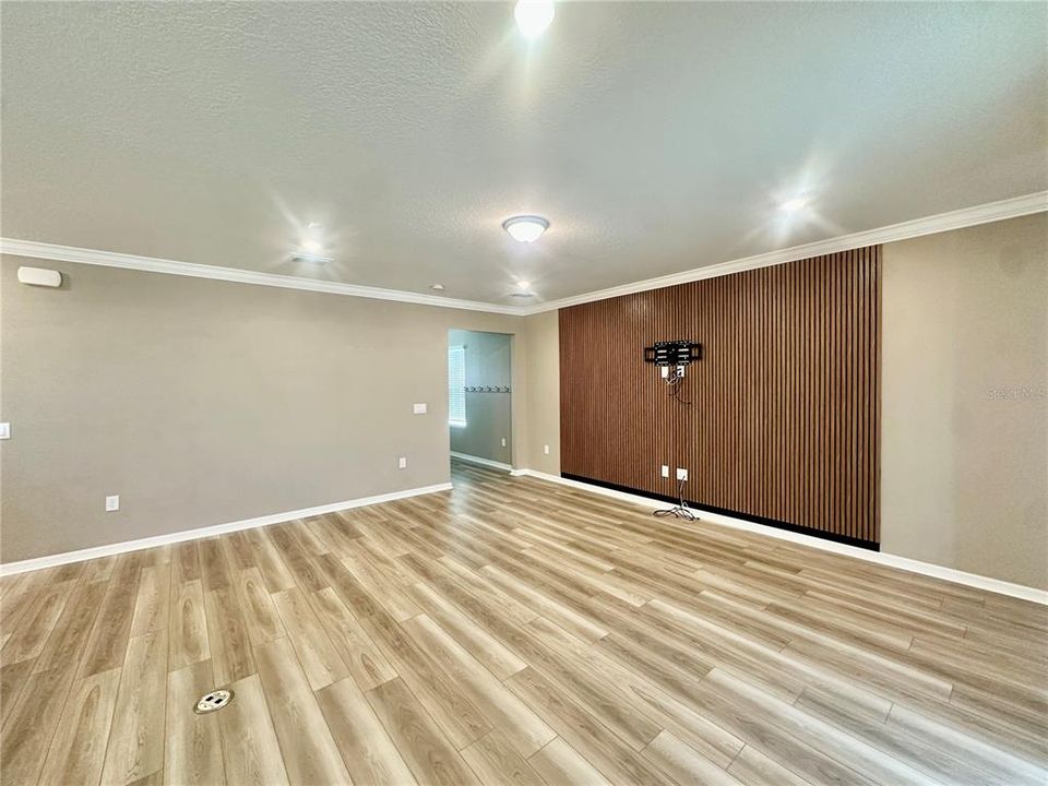 На продажу: $395,000 (5 спален, 3 ванн, 2622 Квадратных фут)