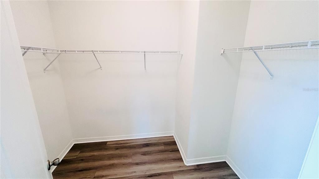 В аренду: $2,350 (4 спален, 3 ванн, 2333 Квадратных фут)