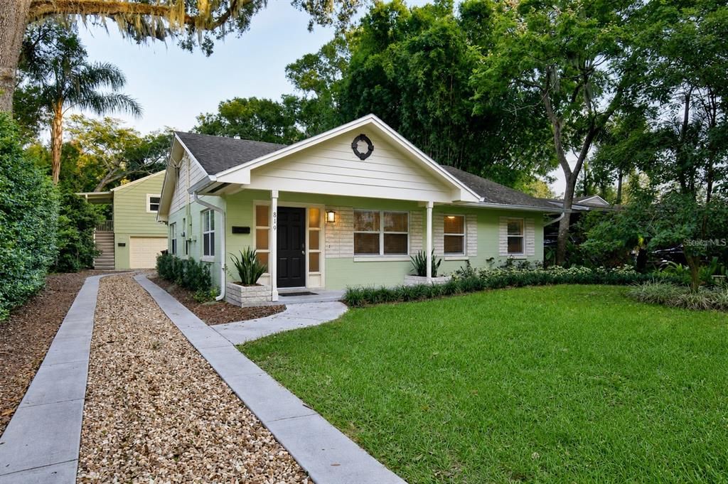 En Venta: $675,000 (4 camas, 3 baños, 2184 Pies cuadrados)