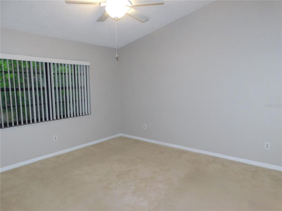 For Rent: $1,900 (2 beds, 2 baths, 980 Square Feet)