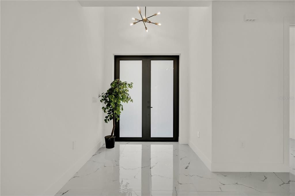 На продажу: $389,900 (4 спален, 2 ванн, 1783 Квадратных фут)