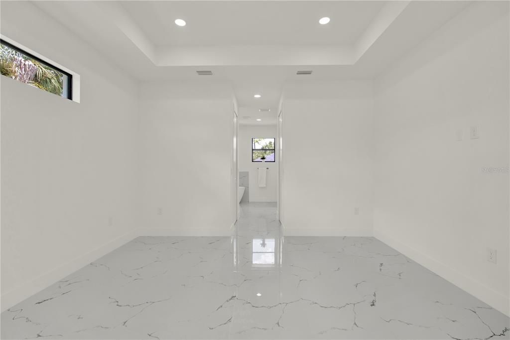 На продажу: $389,900 (4 спален, 2 ванн, 1783 Квадратных фут)