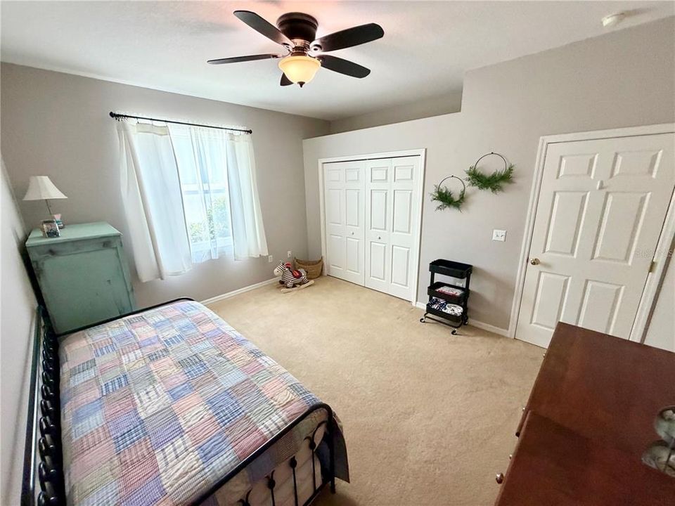 En Venta: $427,000 (3 camas, 2 baños, 2228 Pies cuadrados)