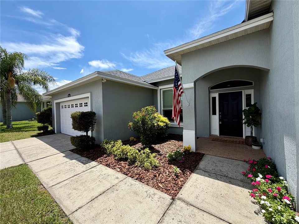 En Venta: $427,000 (3 camas, 2 baños, 2228 Pies cuadrados)