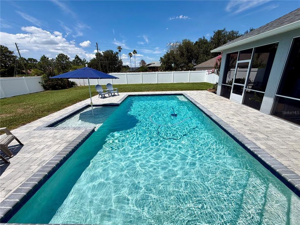 En Venta: $427,000 (3 camas, 2 baños, 2228 Pies cuadrados)
