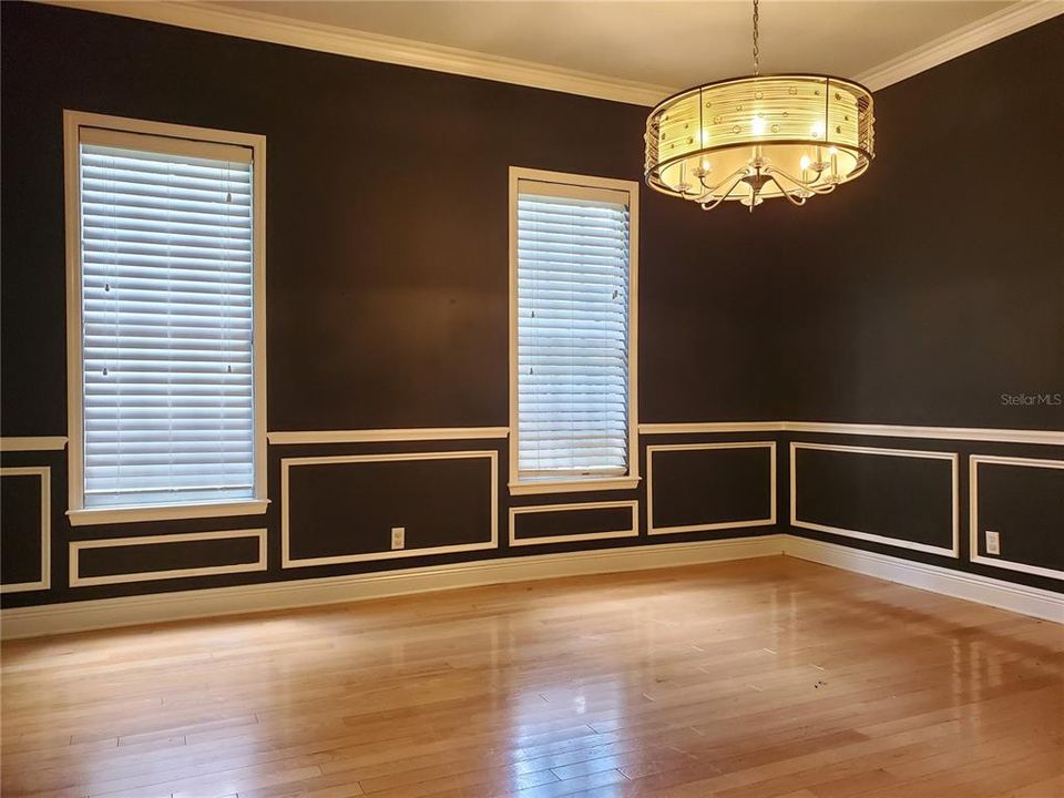 В аренду: $4,500 (5 спален, 4 ванн, 3961 Квадратных фут)