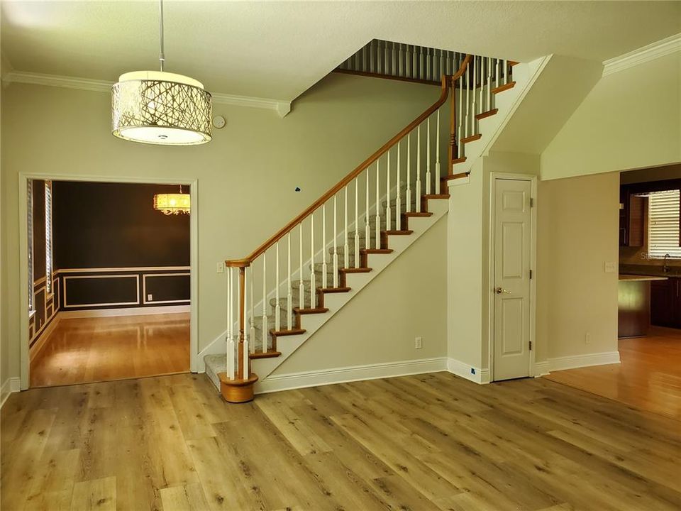 В аренду: $4,500 (5 спален, 4 ванн, 3961 Квадратных фут)