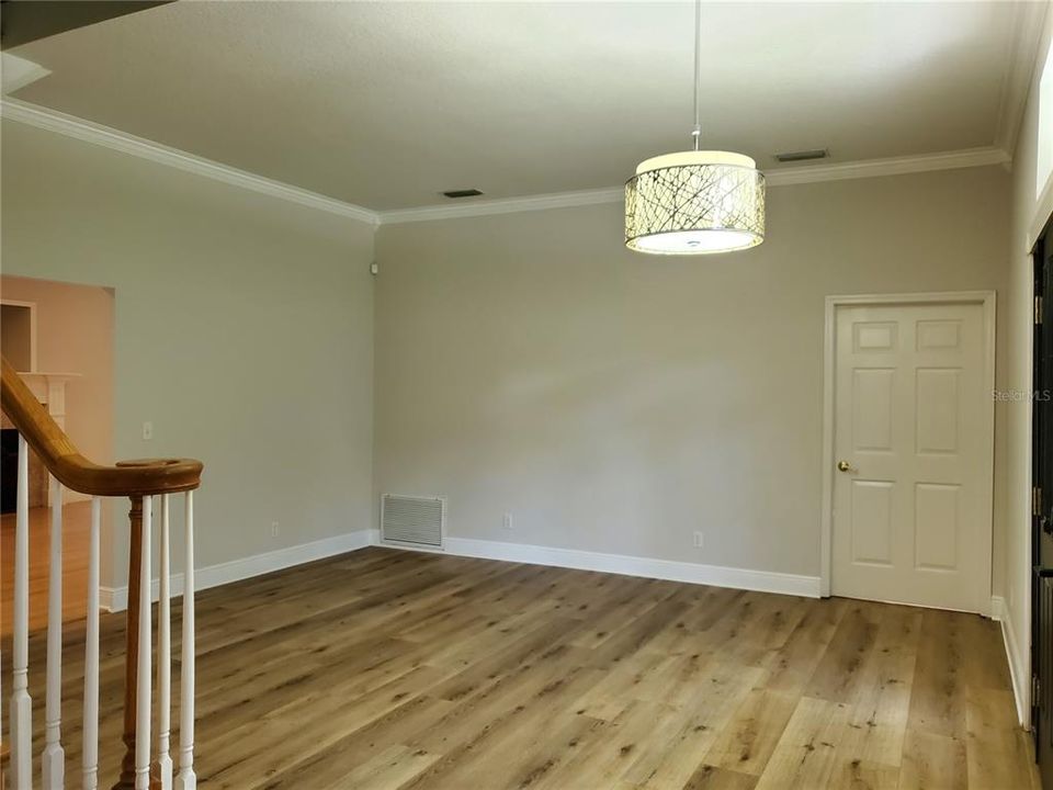 В аренду: $4,500 (5 спален, 4 ванн, 3961 Квадратных фут)