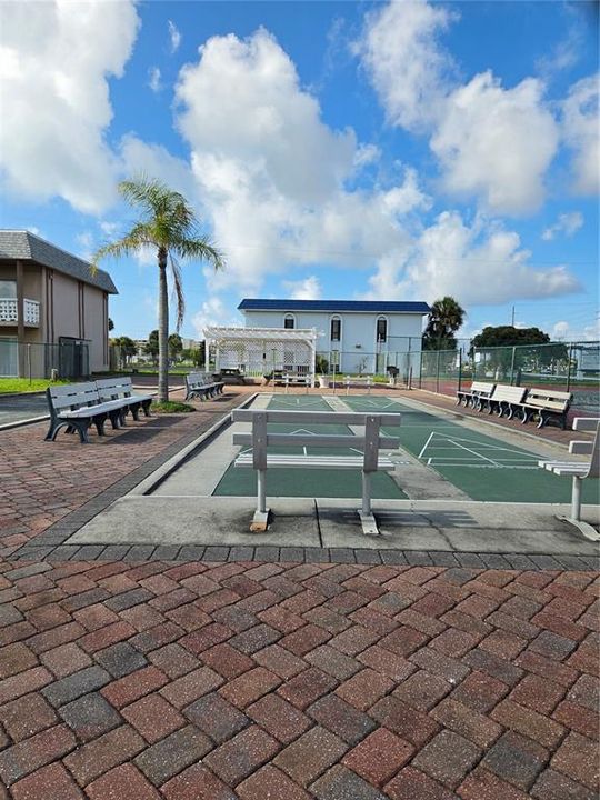 En Venta: $238,000 (2 camas, 1 baños, 750 Pies cuadrados)