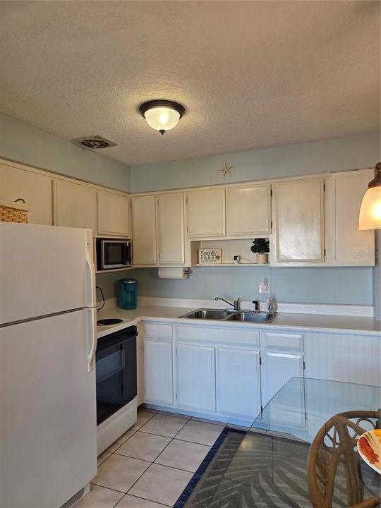 En Venta: $238,000 (2 camas, 1 baños, 750 Pies cuadrados)