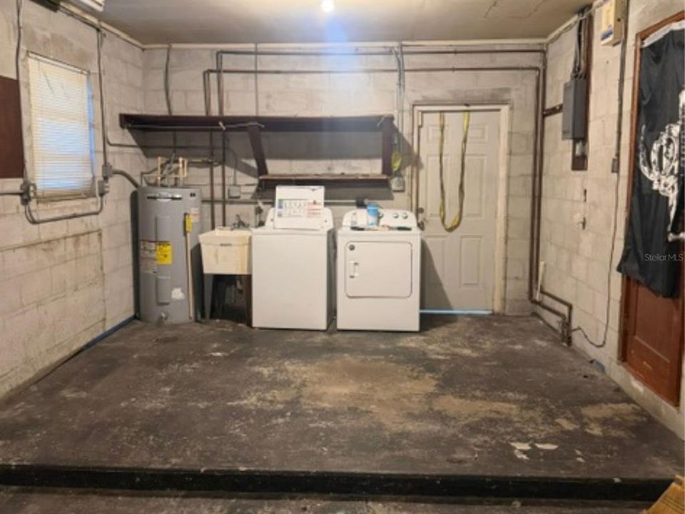En Venta: $330,000 (3 camas, 2 baños, 1500 Pies cuadrados)