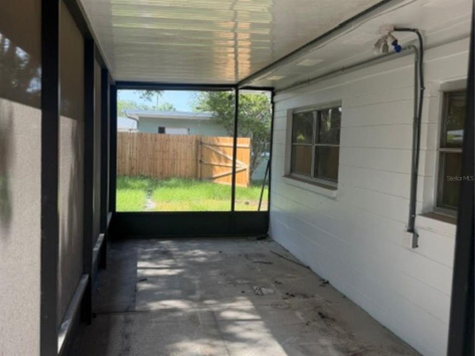 En Venta: $330,000 (3 camas, 2 baños, 1500 Pies cuadrados)