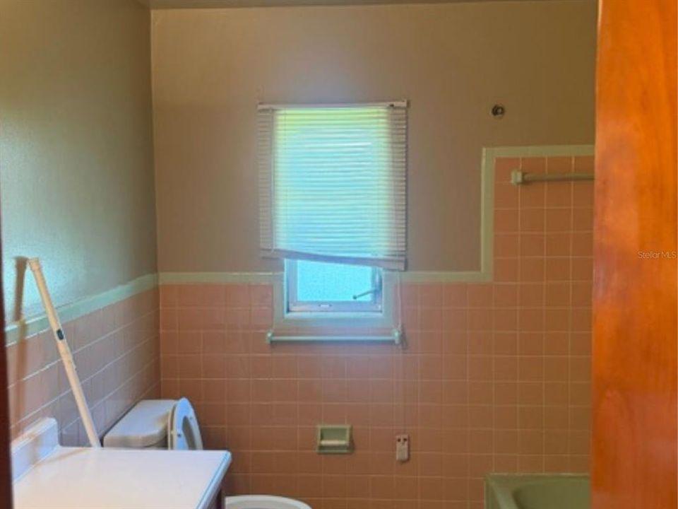 En Venta: $330,000 (3 camas, 2 baños, 1500 Pies cuadrados)