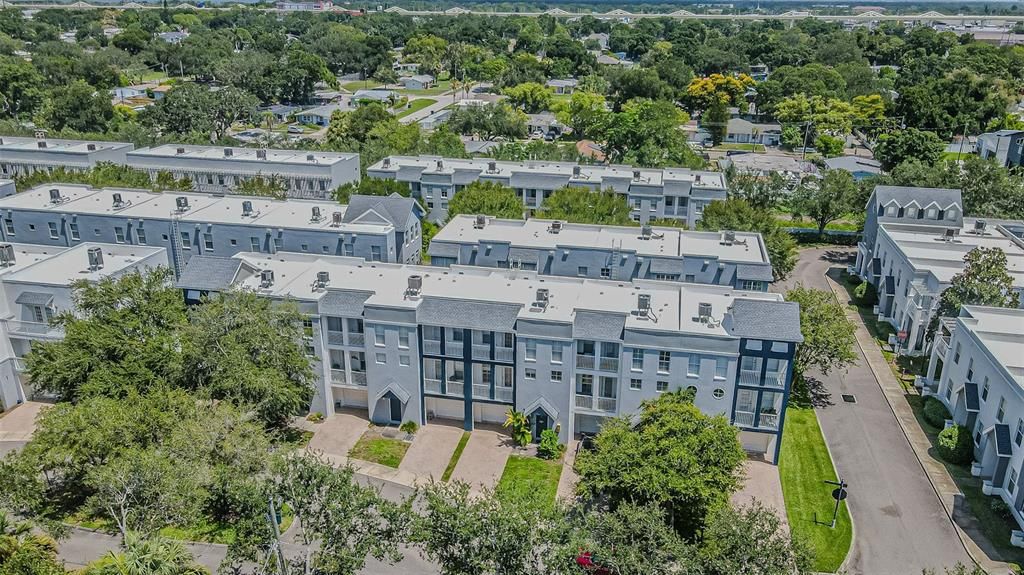 На продажу: $375,000 (3 спален, 2 ванн, 1826 Квадратных фут)