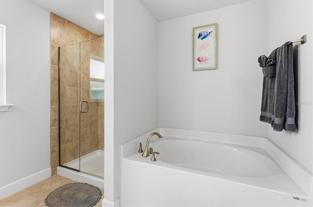 For Sale: $625,000 (4 beds, 2 baths, 2331 Square Feet)