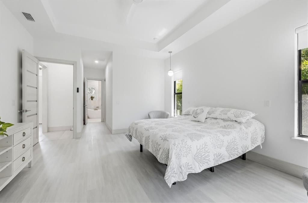 For Sale: $699,000 (3 beds, 3 baths, 2066 Square Feet)