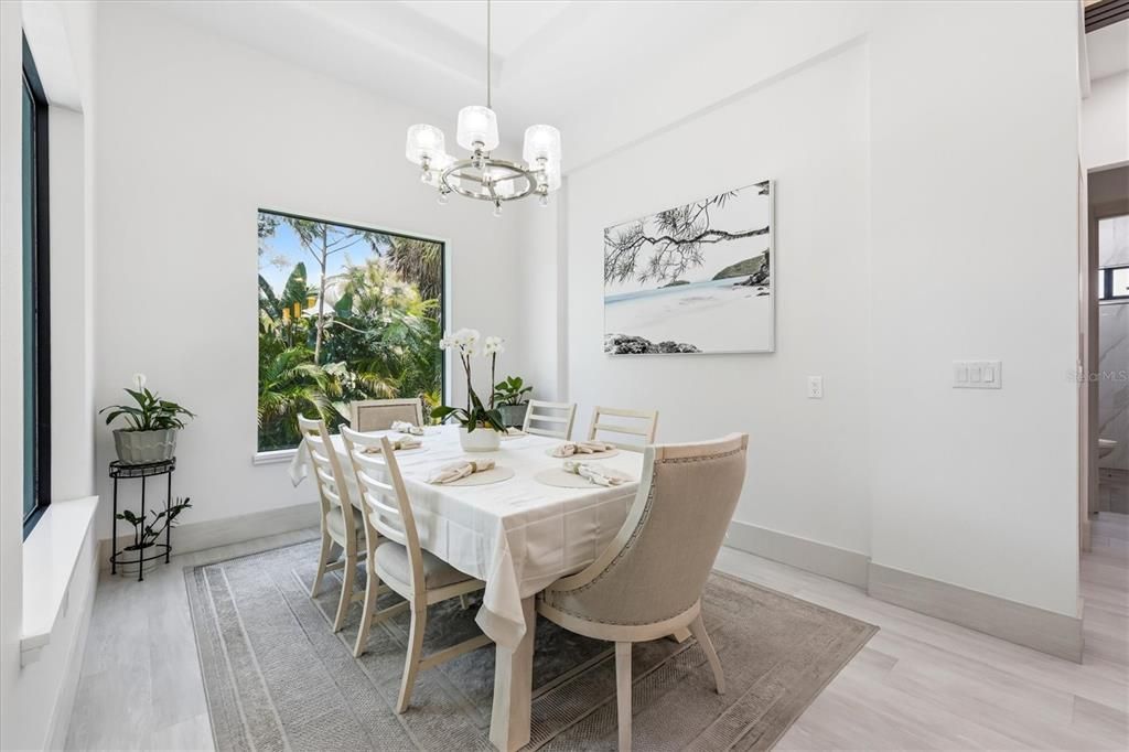For Sale: $699,000 (3 beds, 3 baths, 2066 Square Feet)