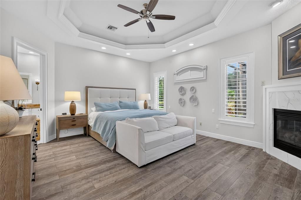 For Sale: $1,125,000 (4 beds, 3 baths, 3650 Square Feet)
