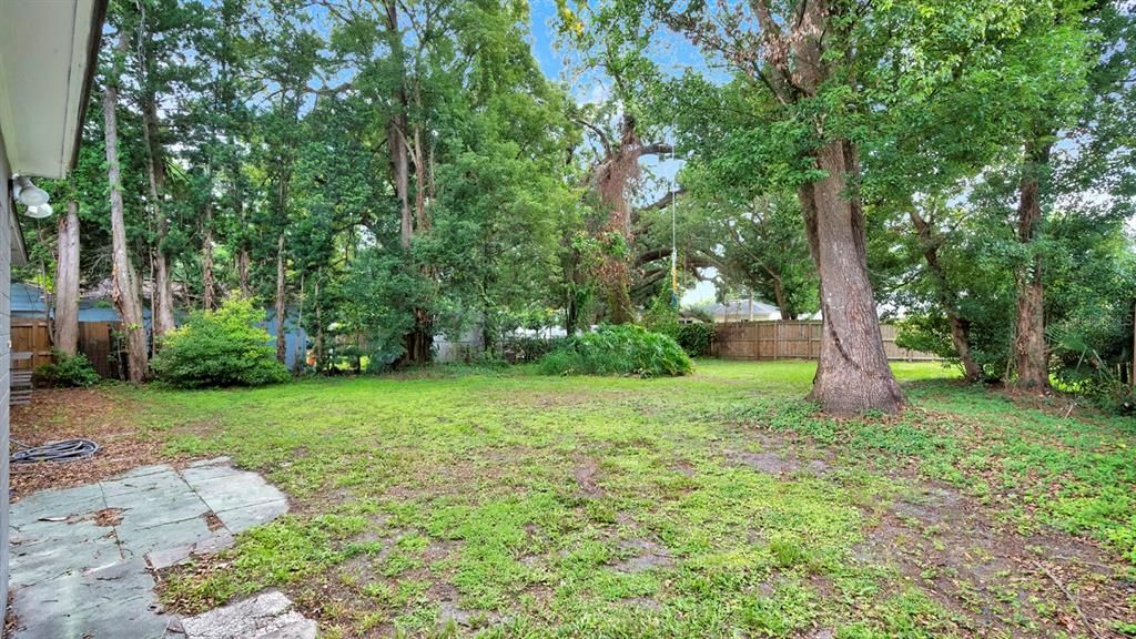 En Venta: $357,000 (2 camas, 1 baños, 924 Pies cuadrados)