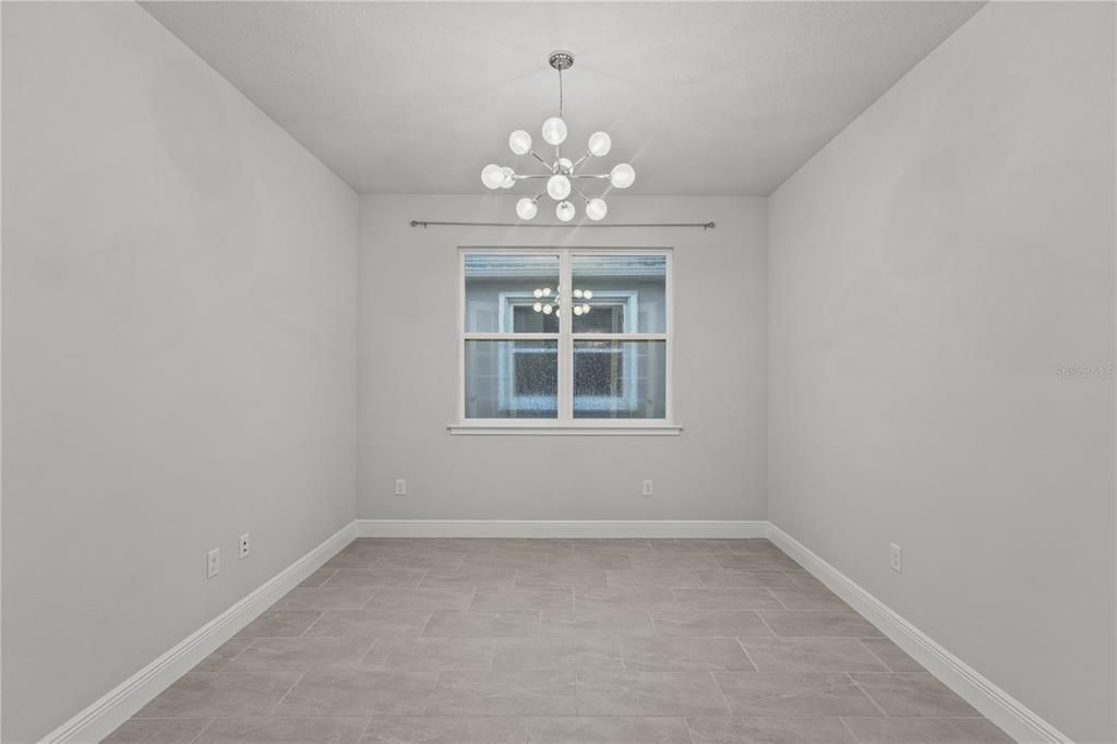 На продажу: $614,900 (2 спален, 2 ванн, 1843 Квадратных фут)