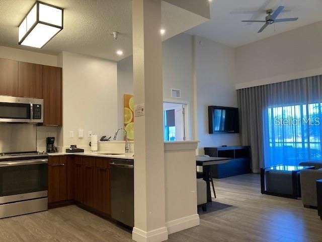 En Venta: $219,000 (3 camas, 2 baños, 1396 Pies cuadrados)